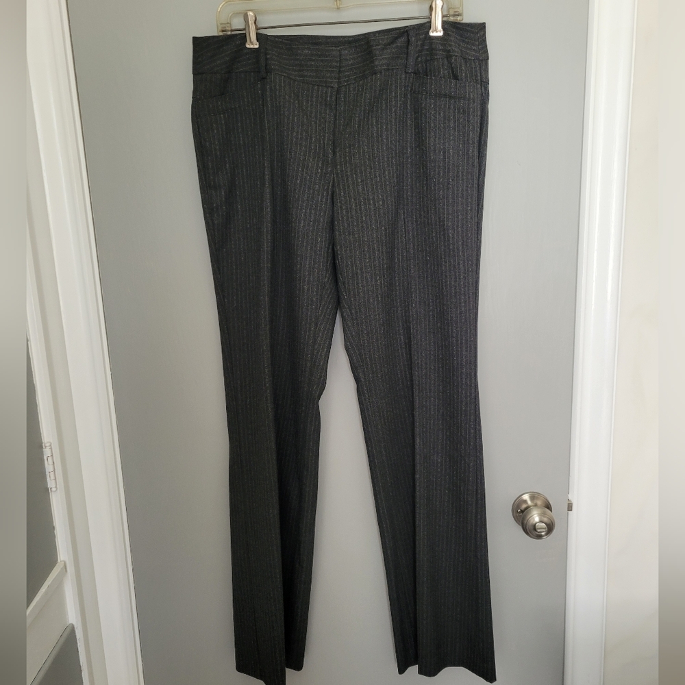 Tracy Evans Limited Gray Pinstripe Women's Pants Size 11  NWOT